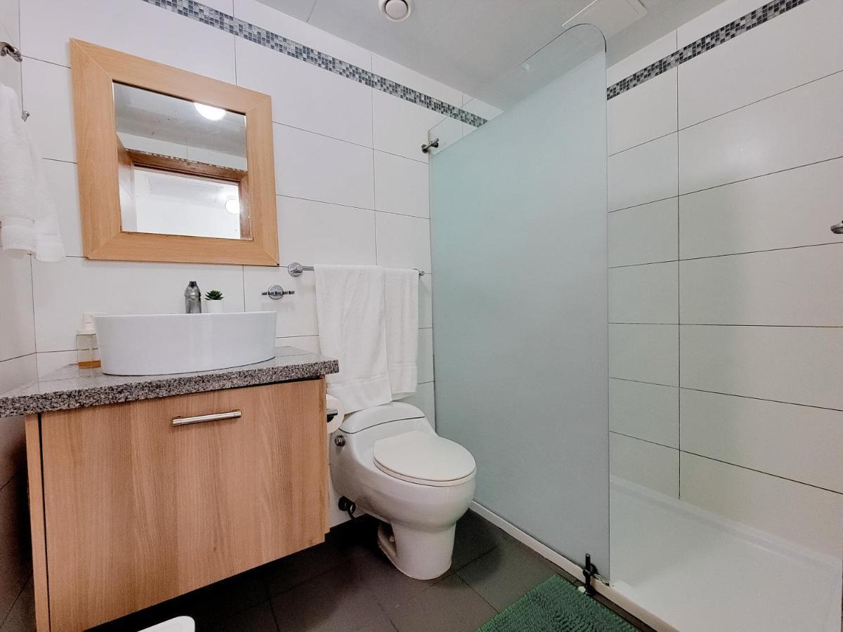 Marbella Beachfront 2Br Apt フアン・ドリオ エクステリア 写真