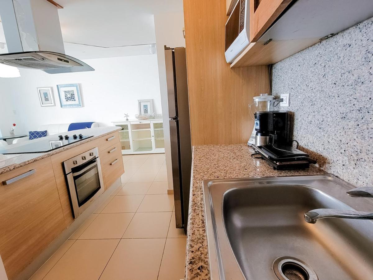 Marbella Beachfront 2Br Apt フアン・ドリオ エクステリア 写真